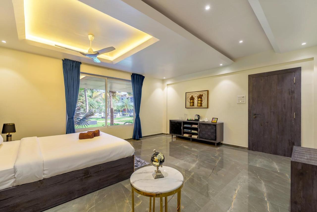 Saffronstays Palm Paradise, Kalyan Khadavli - Swimming Pool With Water Slides, Gazebo And Indoor Games Padghe エクステリア 写真